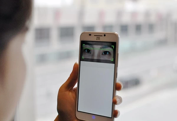 zte grand 03 | androids news | ZTE Grand S3 สมาร์ทโฟนที่มาพร้อมเซนเซอร์สแกนม่านตา