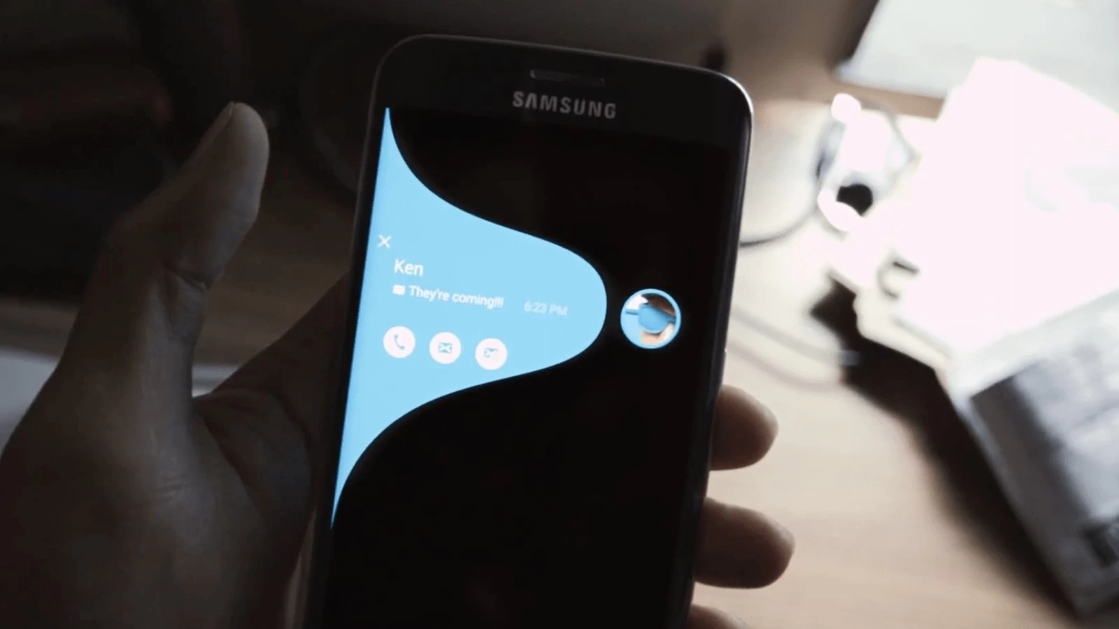 Screen Shot 2015 04 24 at 11.52.35 AM.0.0 1 | Unboxing | [ข่าว] คลิปแกะกล่อง Samsung Galaxy S6 Edge ที่ต้องบอกว่ามันส์ที่สุดที่เคยมีมา