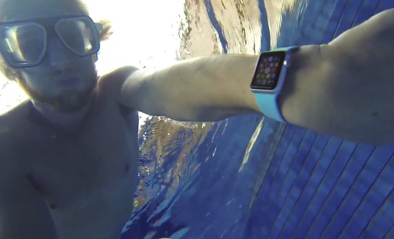Swimming Apple Watch | apple watch | [ข่าว] คลิปการทดสอบ Waterproof ของ Apple Watch
