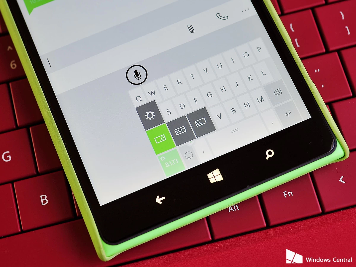 Windows 10 One handed keyboard phone | lumia 1520 | [ข่าว] ใหม่ Windows 10 ให้คุณสามารถพิมพ์มือเดียวได้แล้ว