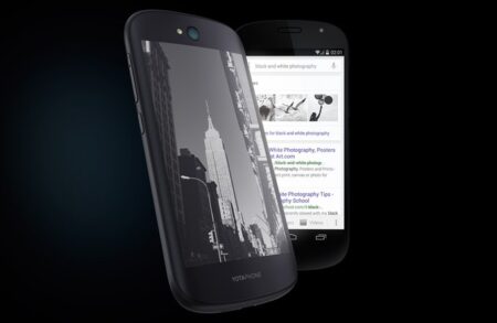 YotaPhone 3 และ YotaPhone 2c สานต่อความสำเร็จของ YotaPhone 2!!!