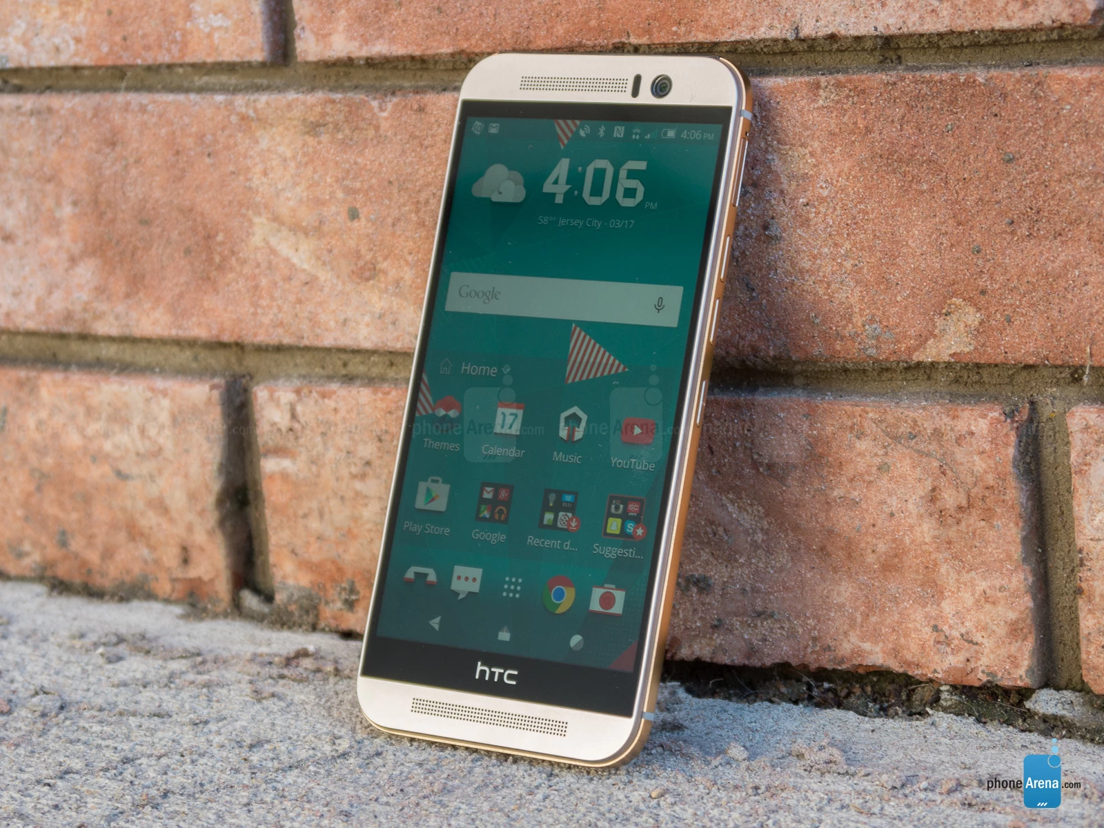 HTC One M9 Review 013 | HTC One M9 | อาการน่าเป็นห่วง HTC One M9 มียอดส่งแค่ 43% ของยอดส่ง HTC One M8 หลังวางจำหน่ายมา 3 เดือน