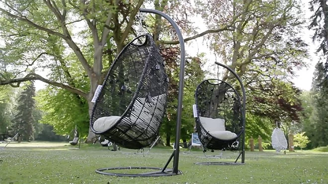 samsung recharge yourself chairs | charger | [คลิป] Samsung ปล่อยคลิปให้ดูว่าสายชาร์จควรเอาไว้ทำอะไรต่อจากนี้