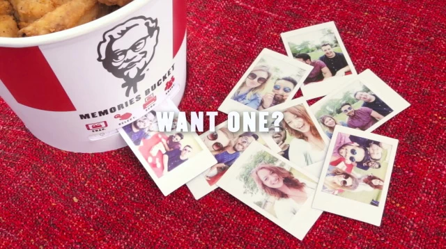 KFC Memories Bucket photo printer | Bucket memories | KFC ฉลองครบรอบ 60 ปีในแคนาดาด้วย 