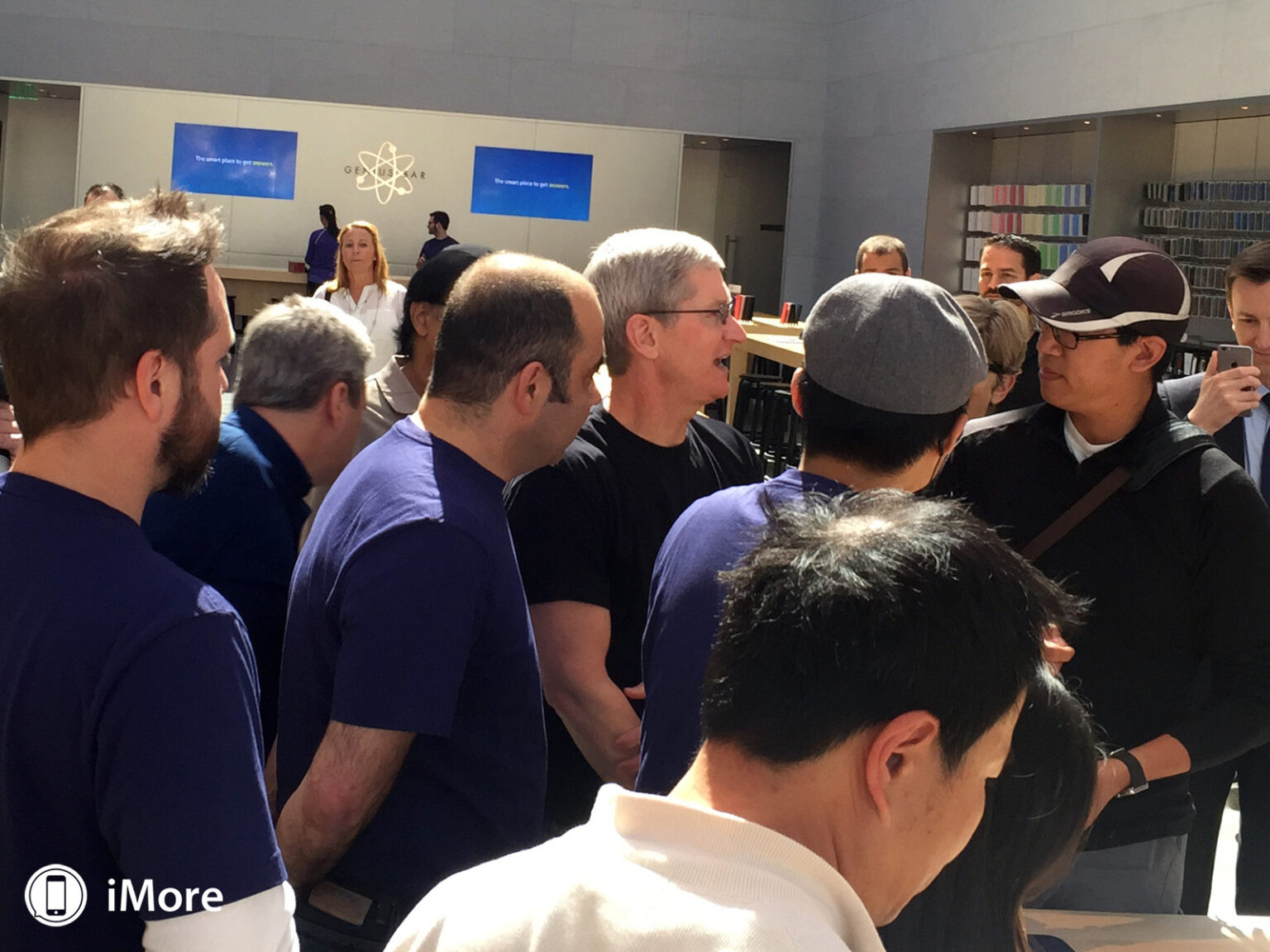 Tim Cook เฉลยยอดขาย Apple Watch แท้จริงแล้วพุ่งขึ้นสูงที่สุดในเดือนมิถุนายน