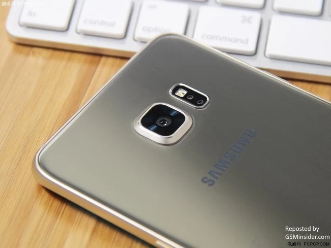 Samsung ยุติการอัพเดตความปลอดภัยให้กับ Galaxy S6 ตั้งแต่วันนี้เป็นต้นไป 1 Samsung-Galaxy-S6-Edge-Plus-close-look-GSM-INSIDER-5