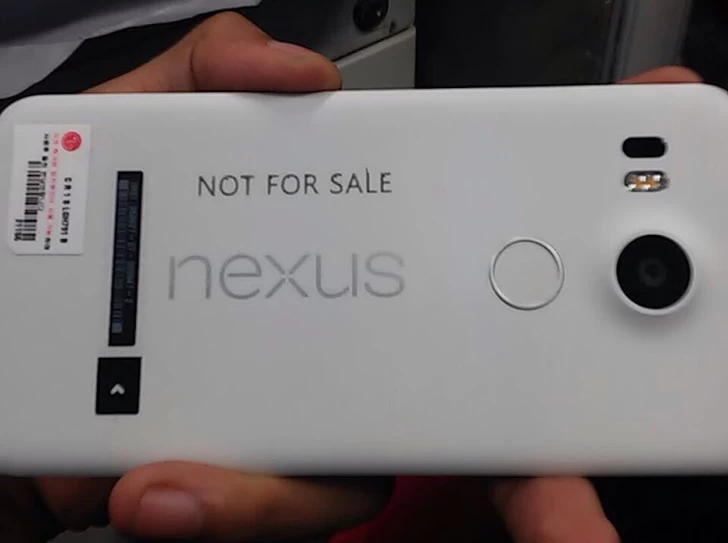 ap resize1 | leaked | หลุดภาพด้านหลังสมาร์ทโฟนโผล่ใน Google+ เชื่อเป็น LG Nexus 5 2015