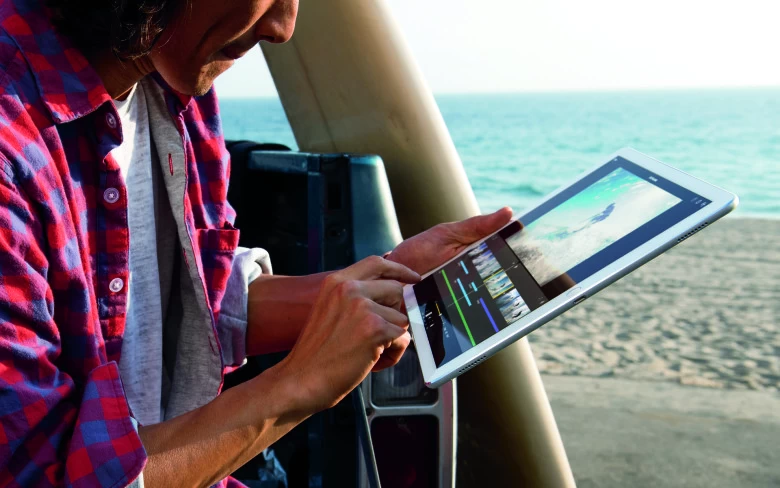iPadPro Lifestyle Editing PRINT | future | [บทความแปล] iPad Pro อุปกรณ์แห่งอนาคต PC ของ Apple