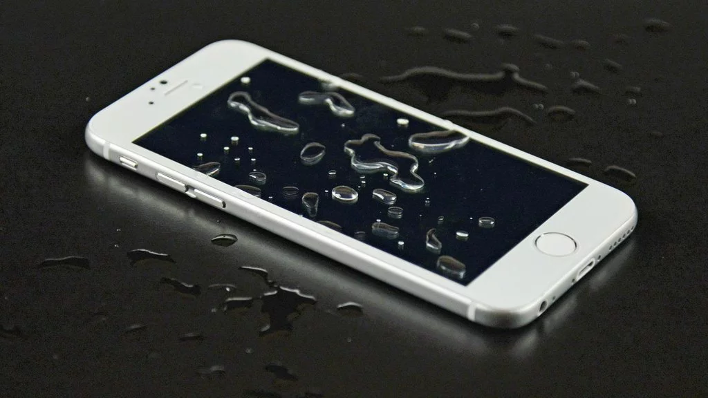 ลือ iPhone 7 มาพร้อม RAM 3GB และฟีเจอร์ใหม่กันน้ำได้ 1 iPhone 7 Rumors on the New Waterproof Patent by Apple | iphone 7 | ลือ iPhone 7 มาพร้อม RAM 3GB และฟีเจอร์ใหม่กันน้ำได้