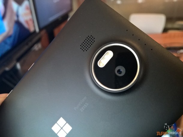 โมดูลกล้องของ Lumia 950 XL