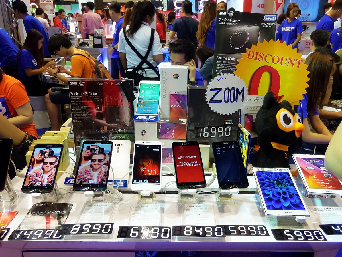ASUS TME 08 | asus | เอซุสเผย Zenfone Max กระแสดีมาก เฉลี่ยทุก 1 นาที ขายได้ 1.25 เครื่อง ครองแชมป์สมาร์ทโฟนยอดขายสูงสุดในบูธ งาน Thailand Mobile Expo 2016