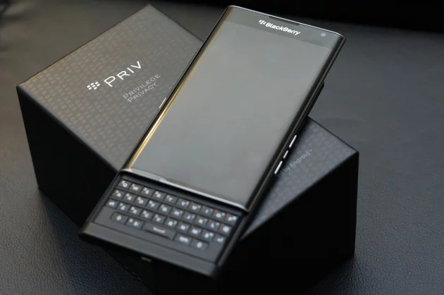 BlackBerry Priv | us | BlackBerry ปลดพนักงาน 200 คนทั้งในแคนาดาและสหรัฐฯเพื่อหันไปโฟกัส Android OS