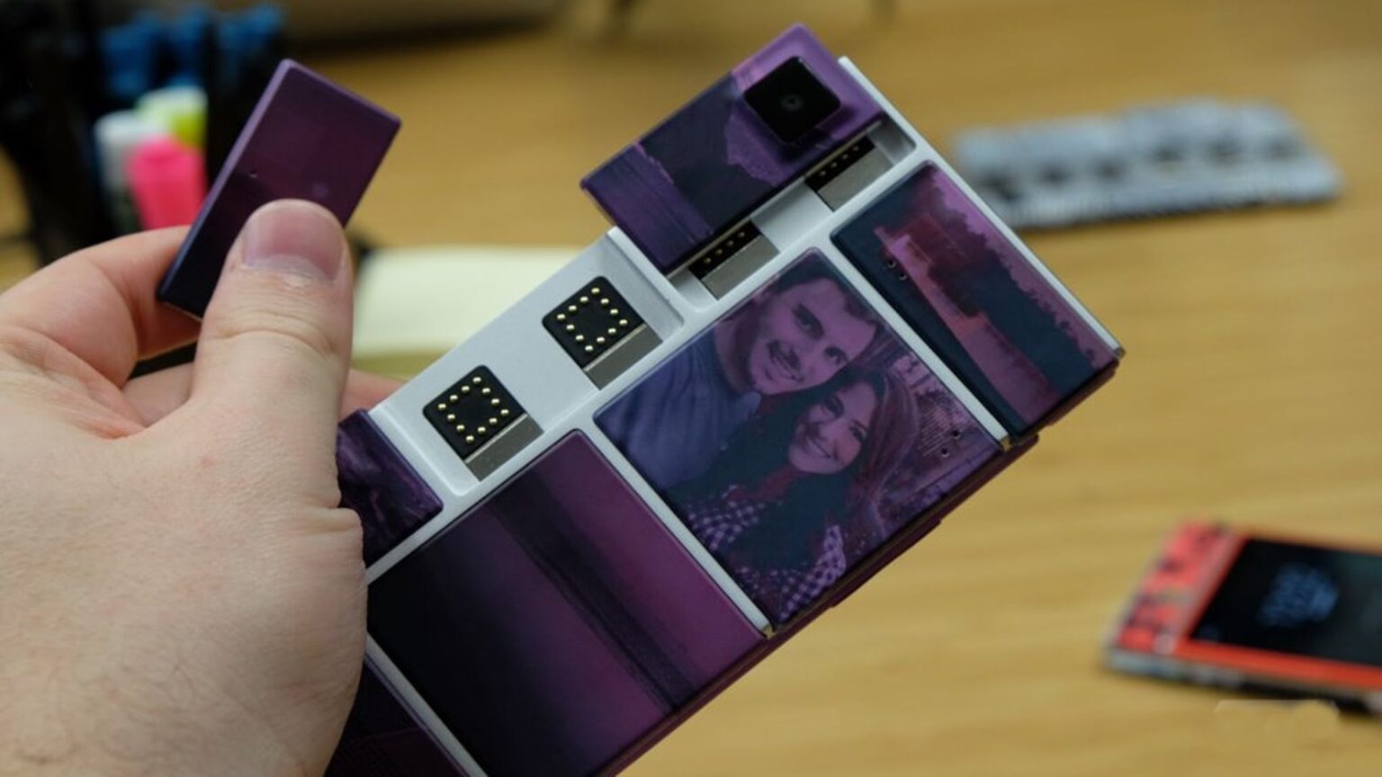 หลุดสเปค Google Project Ara ผ่านทาง GFXBench หน้าจอ 13.8 นิ้ว RAM 3GB