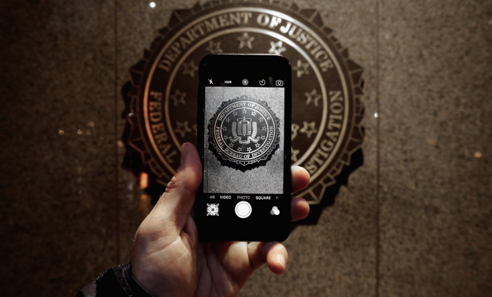 FBI สูญเงินมากกว่า $1.3 ล้าน เพียงเพราะ Apple ไม่ยอมร่วมขบวนการปลดล็อก iPhone คนร้าย! san-ber