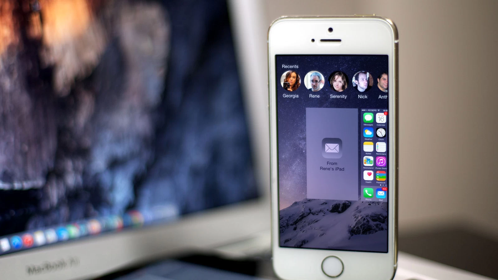ios 8 continuity hero | Mac | OS X 10.12 อาจมีฟีเจอร์ใหม่ใช้ iPhone ปลดล็อคเครื่อง Mac ได้ด้วย Touch ID