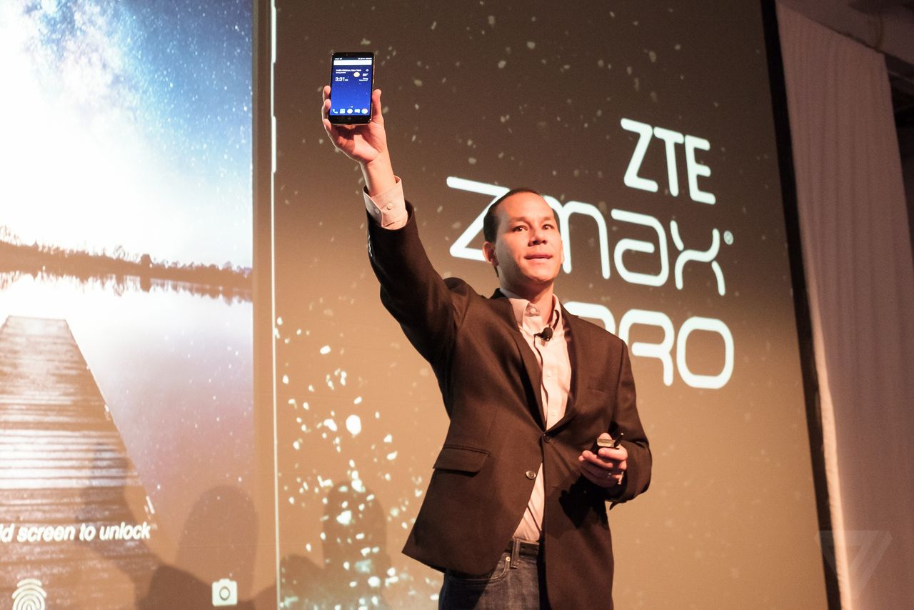 dseifert zte zmax pro 1.0.0 | Android 6.0 Marshmallow | ZTE เปิดตัว Zmax Pro อย่างเป็นทางการ สมาร์ทโฟนจอ 6 นิ้ว ชิพ Snapdragon 617 มีเซนเซอร์สแกนลายนิ้วมือ เคาะราคาเริ่มต้น 3,4xx บาทเท่านั้น