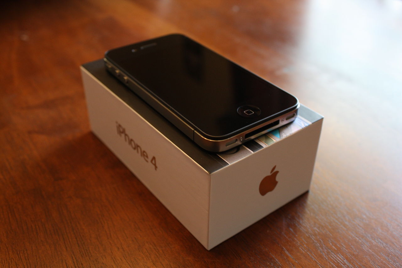 1280px IPhone4 | apple | iPhone 4 จะสิ้นสุดการซัพพอร์ทฮาร์ดแวร์จาก Apple ในเดือนกันยายนนี้