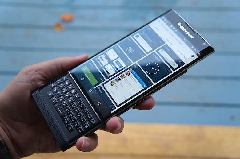 BlackBerry Priv3 | Develope | BlackBerry ประกาศเลิกผลิตสมาร์ทโฟนด้วยตนเอง เตรียมหันไปโฟกัสด้านซอฟท์แวร์เต็มตัว