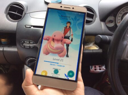 Pokemon Go เวอร์ชั่นใหม่สำหรับ Android มาแล้ว เลือกบัดดี้เดินคู่รับแคนดี้ได้แล้ว (ดาวน์โหลดที่นี่)