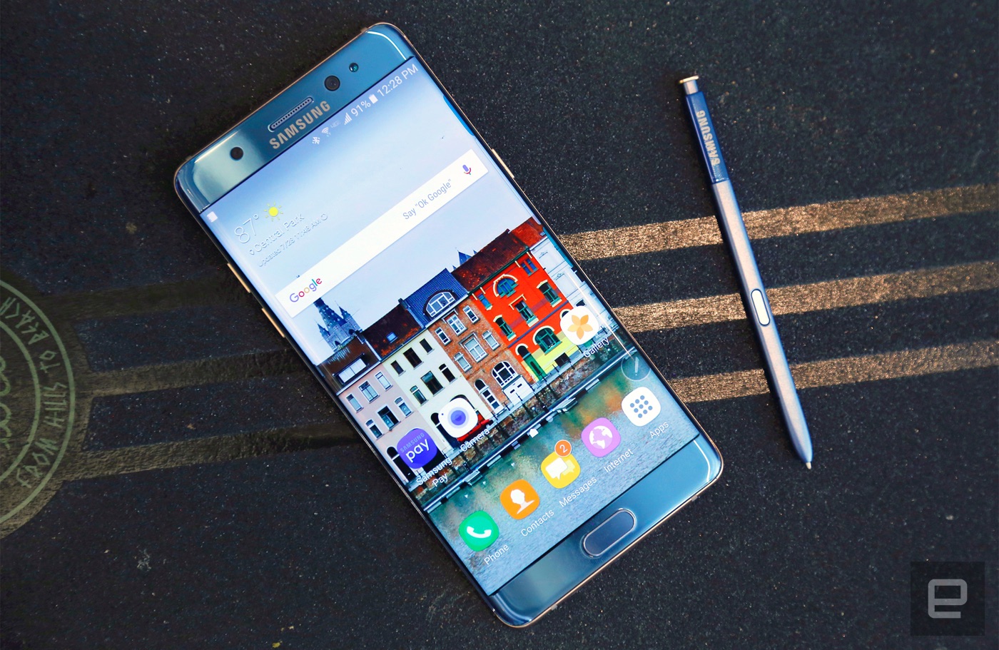 note7 fb2 | Brooklyn | เชื่อ Sasmsung แล้วไปเปลี่ยนเครื่องเถอะ! Samsung Galaxy Note 7 ระเบิดคามือหนูน้อย 6 ขวบบาดเจ็บ