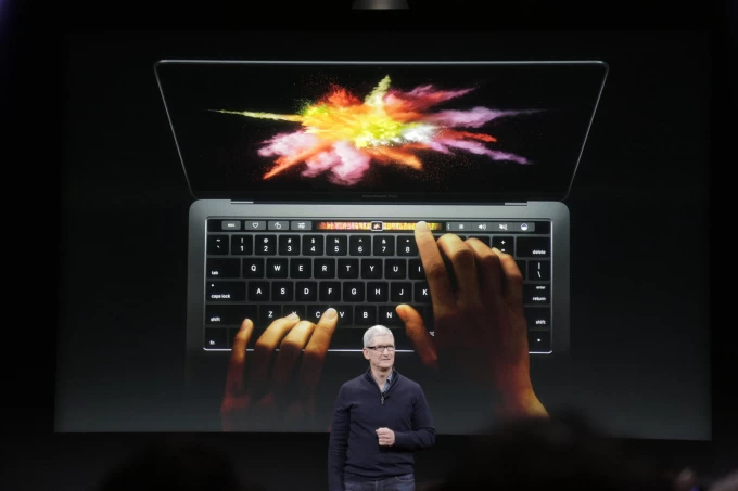 0404 | Annouced | Apple เปิดตัว MacBook Pro โฉมใหม่แรงกว่าเดิม เพิ่ม Touch Bar และ Touch ID