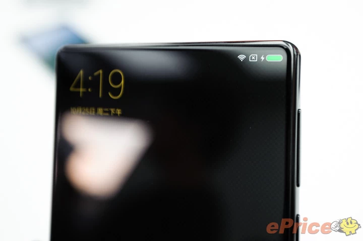 Real life photo 3 | Bezelless | ไปดูโฉมหน้า Mi Mix เครื่องจริงจะเหมือนหรือแตกต่างจากในภาพโฆษณาแค่ไหน ?