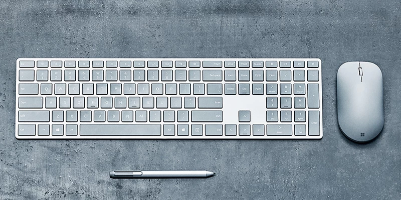 en INTL PDP0 Surface Cupido WS2 00025 F1 desktop | Surface Ergonomic Keyboard | Microsoft เปิดตัวเมาส์และคีย์บอร์ดชุดแรกภายใต้แบรนด์ Surface