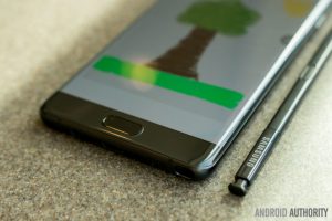 Samsung Galaxy Note 7 อาจจะนำกลับมาขายใหม่โดยการเปลี่ยนแบตเตอรี่เป็นรุ่นใหม่ ความจุใหม่ ในเดือนมิถุนายน