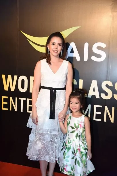 AIS World Class Entertainment 746587 | AIS Play | เมื่อท่านเซอร์ดาวอส แห่ง Game Of Thrones เดินพรมแดงร่วมเปิดงาน AIS PLAYBOX
