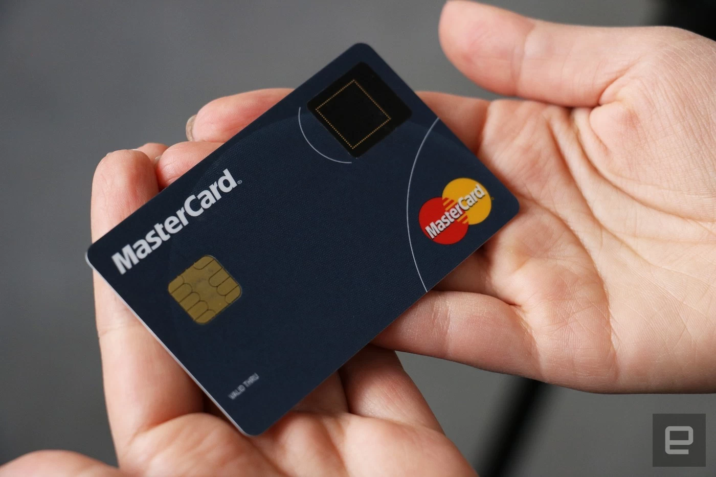 img 5638e 1 | MasterCard | บัตรเครดิตและบัตร ATM แบบมีที่สแกนลายนิ้วมือมาแล้ว!