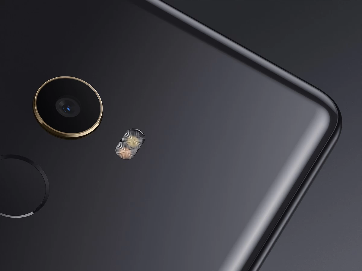 Mi MIX 2 12 | Mi Mix 3 | หลุดฝาหลัง Xiaomi Mi Mix 3 เผยการออกแบบเหมือน iPhone X เด๊ะ