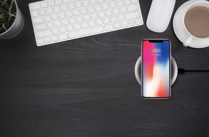 Pic RTB Wireless charger e1517642458610 | Energea | เปิดตัวแท่นชาร์จไร้สายระดับไฮเอนด์ “Energea” ชาร์จไว ทั้งใช้ในรถและในบ้าน ขายไทยพร้อมกัน 3 รุ่นรวด!