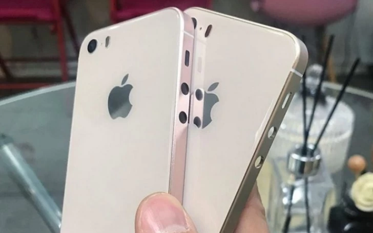 iphonese22 | iPhone SE | ชมภาพหลุด iPhone SE 2 ที่ยังมีช่องเสียบหูฟังอยู่ !!
