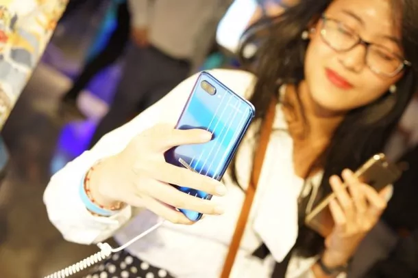 DSC04186 | honor | รีวิว Honor 10 ประสิทธิภาพระดับท็อป พร้อมกล้องคู่คุณภาพสูง ในราคาโดนใจ