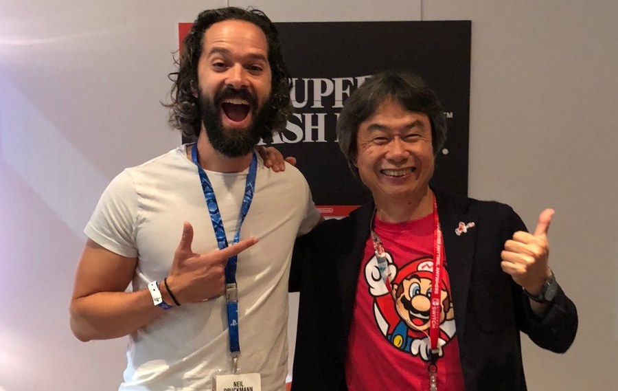 neil druckmann meets shigeru miyamoto at e3 2018 | Nintendo World | ทีมสร้างเกม The Last Of Us ชื่นชมผู้สร้างเกม Super Mario พร้อมยกย่องเป็นฮีโร่