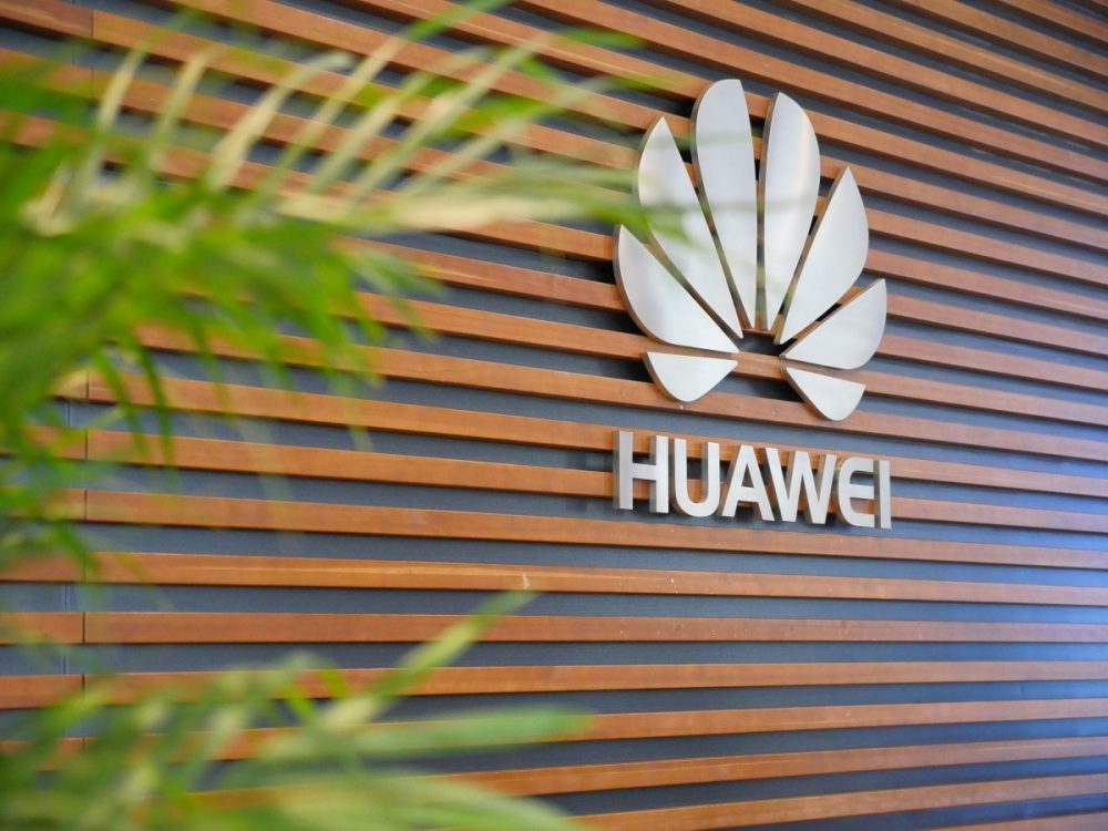 Exclusive: Who is Huawei เปิดตำนานการเป็นมาและเส้นทางที่กำลังจะเดินไปของมือถือ Huawei จากการเยี่ยมเยือน Huawei CMG ประจำเซินเจิ้น Huawei