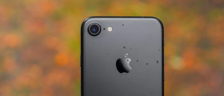 gsmarena 000 3 | Apple iPhone | iPhone 2018 รุ่นหน้าจอ 6.1 นิ้ว จะมาพร้อมกับกล้องเดี่ยวที่มีเลนส์ขนาดใหญ่