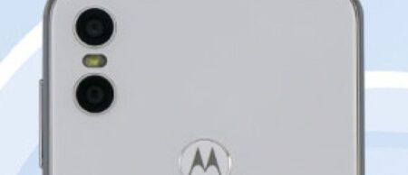 ชมข้อมูล Motorola One ที่มาพร้อมหน้าจอ 5.8 นิ้วแบต 3,000mAh