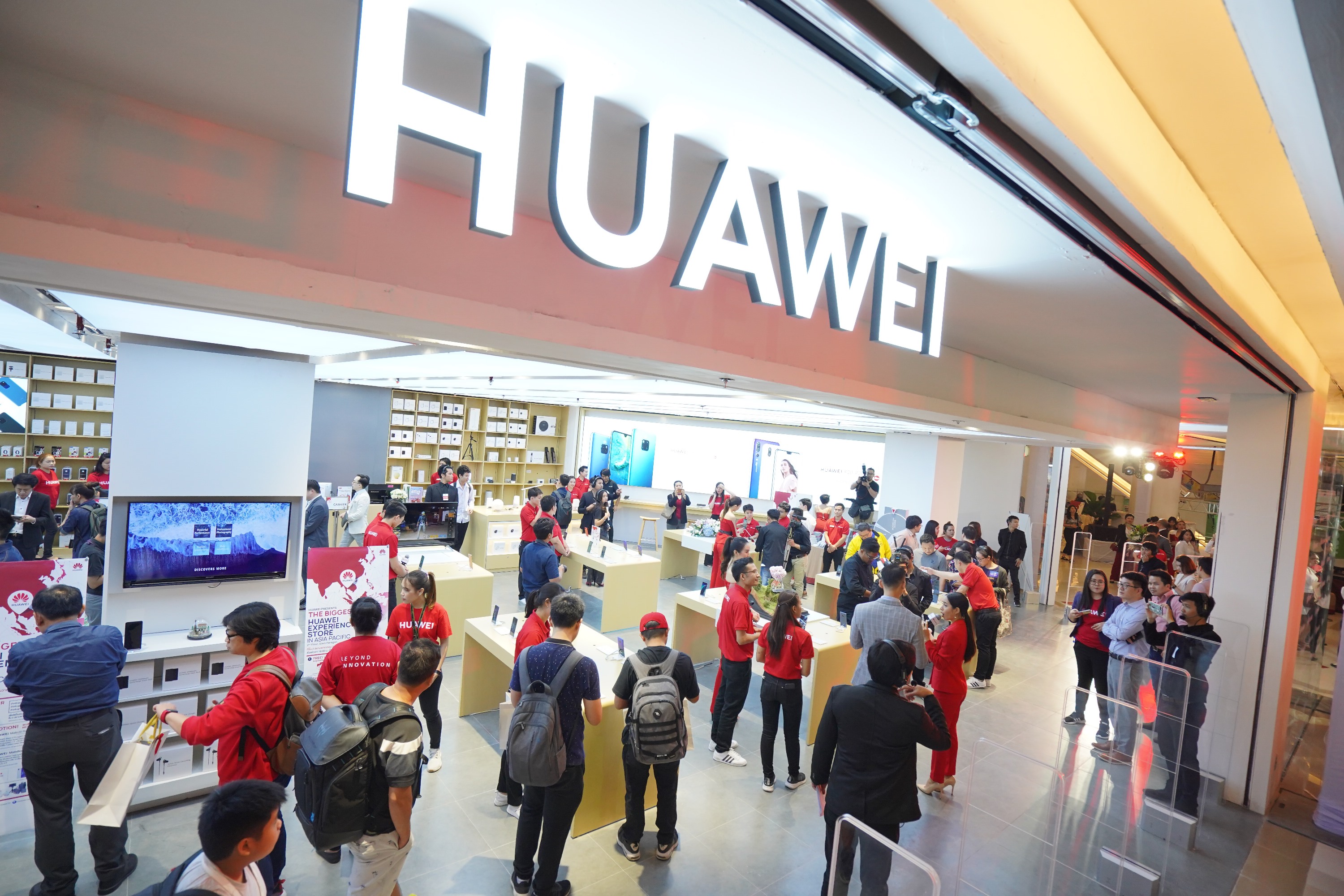 HUAWEI Experience Store at Siam Paragon 8 | Huawei | หัวเว่ยเปิด “Huawei Experience Store” ใหญ่ที่สุดในเอเชียแปซิฟิกที่สยามพารากอน