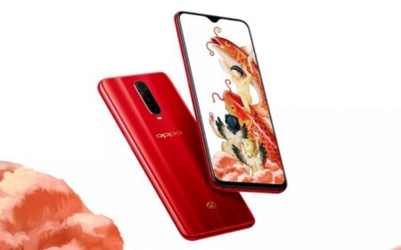เปิดตัว Oppo R17 Pro สีแดงต้อนรับปีใหม่ พร้อมลายหมูด้านหลัง
