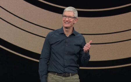 Tim Cook ระบุ Apple กำลังเดิมพัน กับผลิตภัณฑ์ที่จะทำให้คุณประหลาดใจ