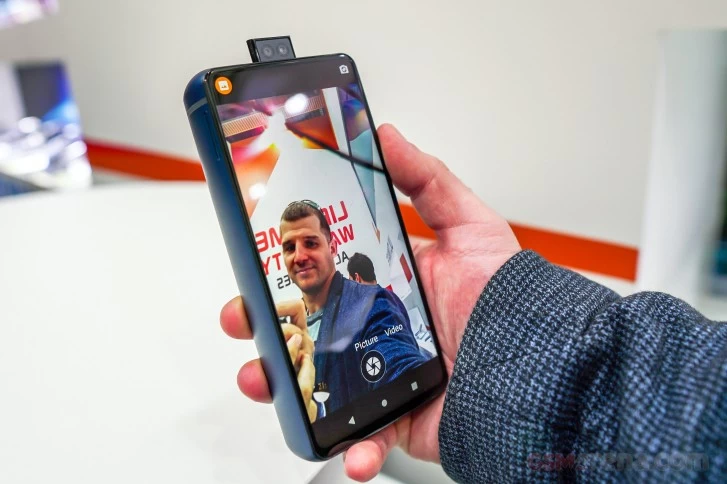 Energizer Max Power | Energizer Power Max P18K Pop | สมาร์ทโฟน Energizer แบต18,000mAh ระดมทุนไม่ผ่าน ไม่ได้สร้างแล้ว
