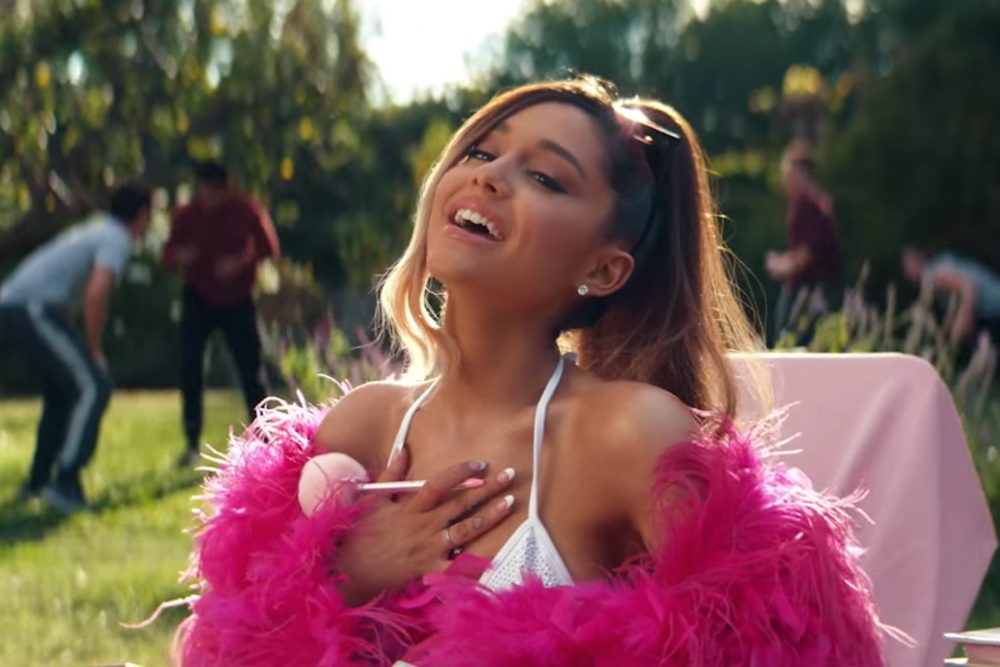 Spotify เผย เพลงของ Ariana Grande ขึ้นแท่นเพลงฮิตที่ผู้ใช้แชร์ลง Instagram มากที่สุด