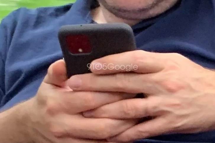 ชมภาพหลุดของ Google Pixel 4 ที่โชว์กล้องในกรอบ 4 เหลี่ยม 1 Google Pixel 4 | Google Pixel 4 | ชมภาพหลุดของ Google Pixel 4 ที่โชว์กล้องในกรอบ 4 เหลี่ยม