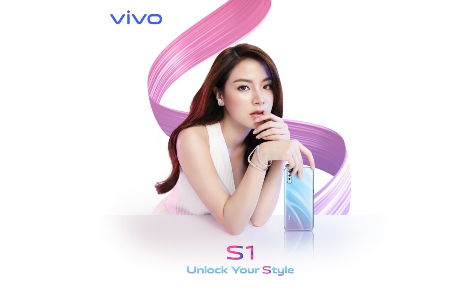 เผยข้อมูล Vivo S1 เครื่องสวย กล้องเยี่ยม หรูหราราคาไม่แพง พร้อมดึงใบเฟิร์น พิมพ์ชนก เป็นพรีเซนเตอร์คนล่าสุด
