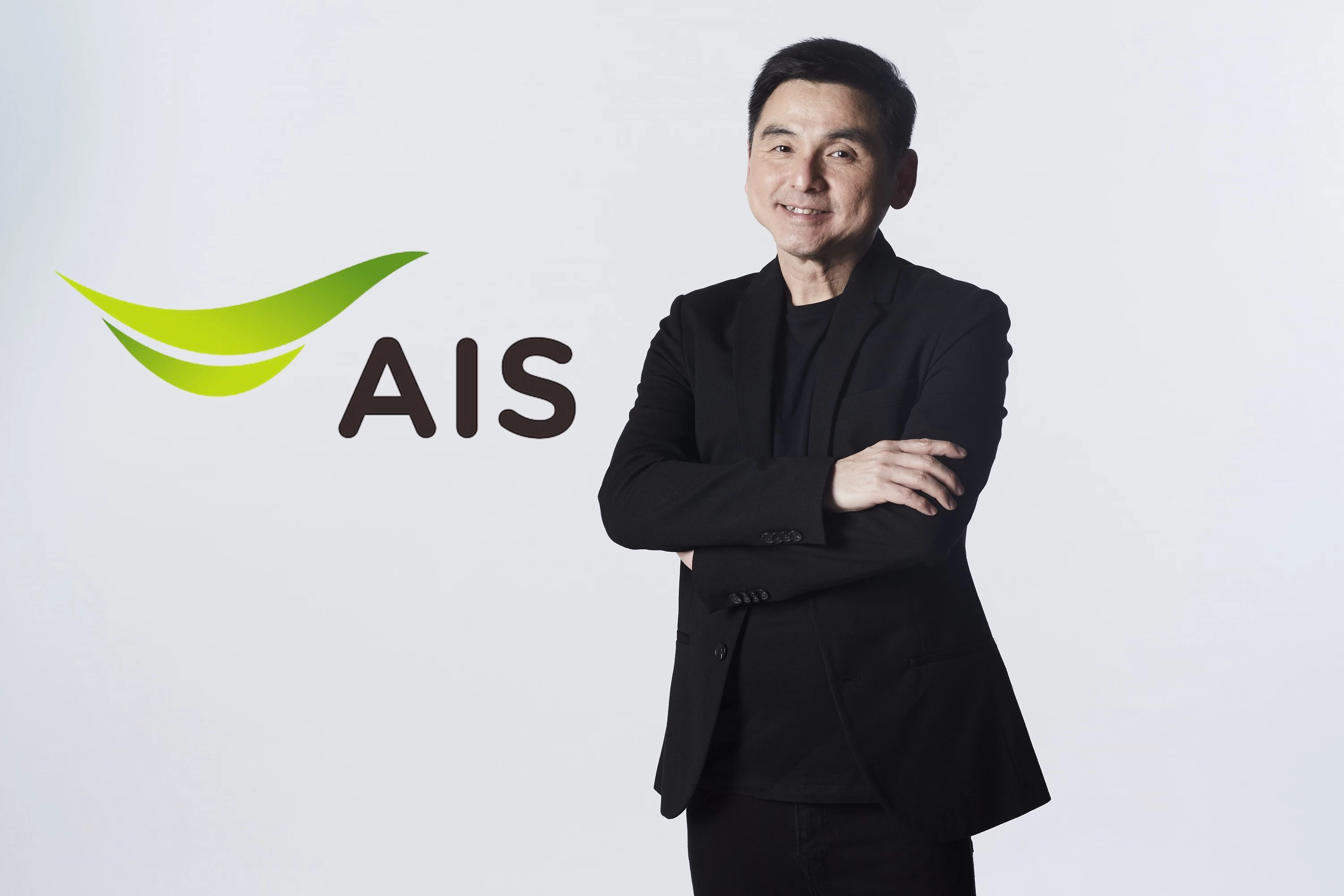 190914 Pic Mr.Somchai Lertsutiwong CEO AIS 1 | AIS | AIS ติดอันดับดัชนีความยั่งยืนดาวโจนส์ DJSI ปี 2562 ทั้งในกลุ่มดัชนีโลกและดัชนีตลาดเกิดใหม่