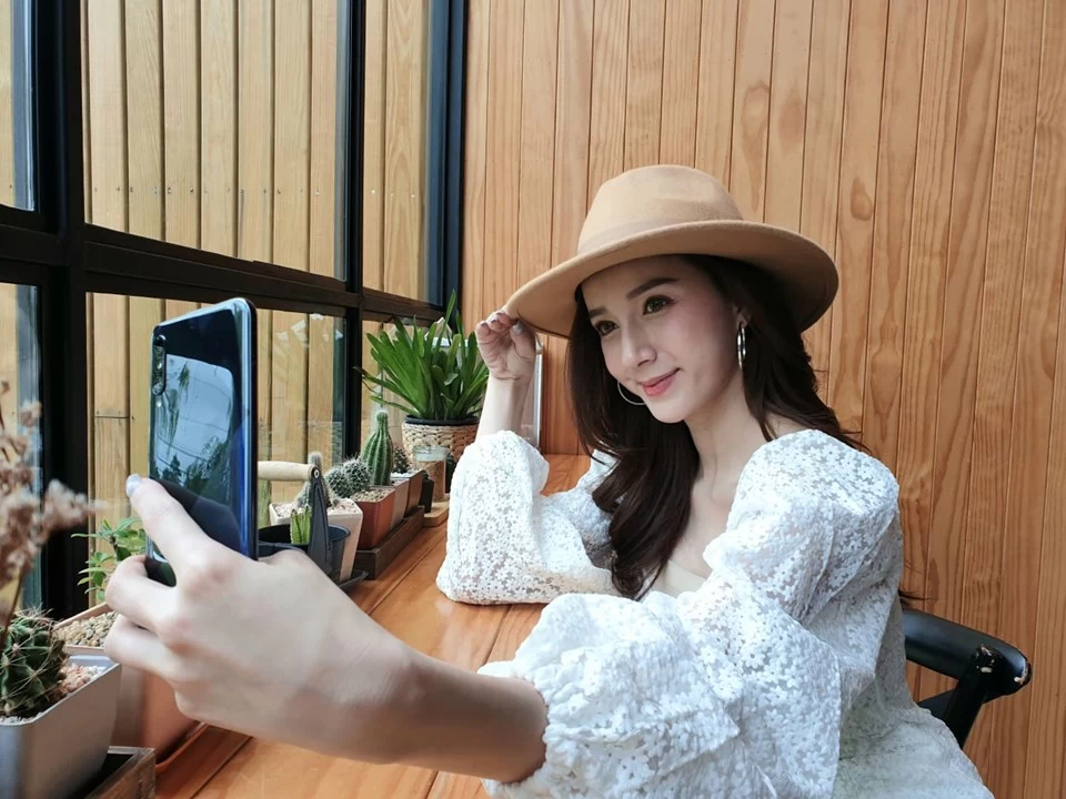 69551038 487767021781294 1014202874218938368 n | Samsung Galaxy A | สรุปราคาและสเปคของ Samsung Galaxy A รุ่นใหม่ สมาร์ทโฟนระดับกลางสเปคสุดคุ้ม