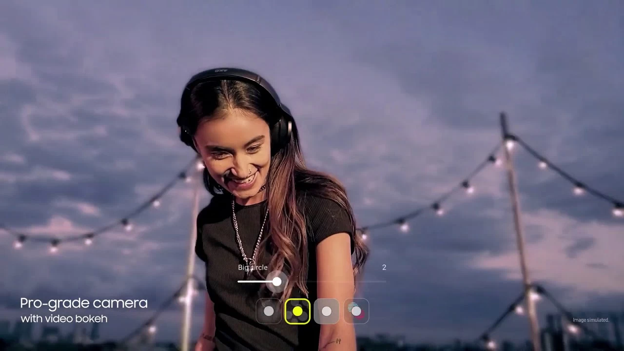 | Samsung Galaxy S10 | Samsung Galaxy S10 ซีรีส์ จะมี Night Mode สำหรับกล้องหน้า และเพิ่ม Live focus video