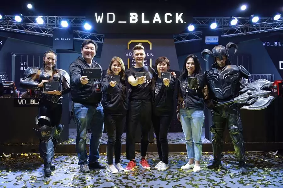 เวสเทิร์น ดิจิตอล เปิดตัว WD_BLACK อุปกรณ์จัดเก็บแบบพกพาตัวเทพเพื่อคอเกมสาย PC และ Console ที่งาน Thailand Game Show 1 IMG 6417 | (SSHD) WD Black | เวสเทิร์น ดิจิตอล เปิดตัว WD_BLACK อุปกรณ์จัดเก็บแบบพกพาตัวเทพเพื่อคอเกมสาย PC และ Console ที่งาน Thailand Game Show