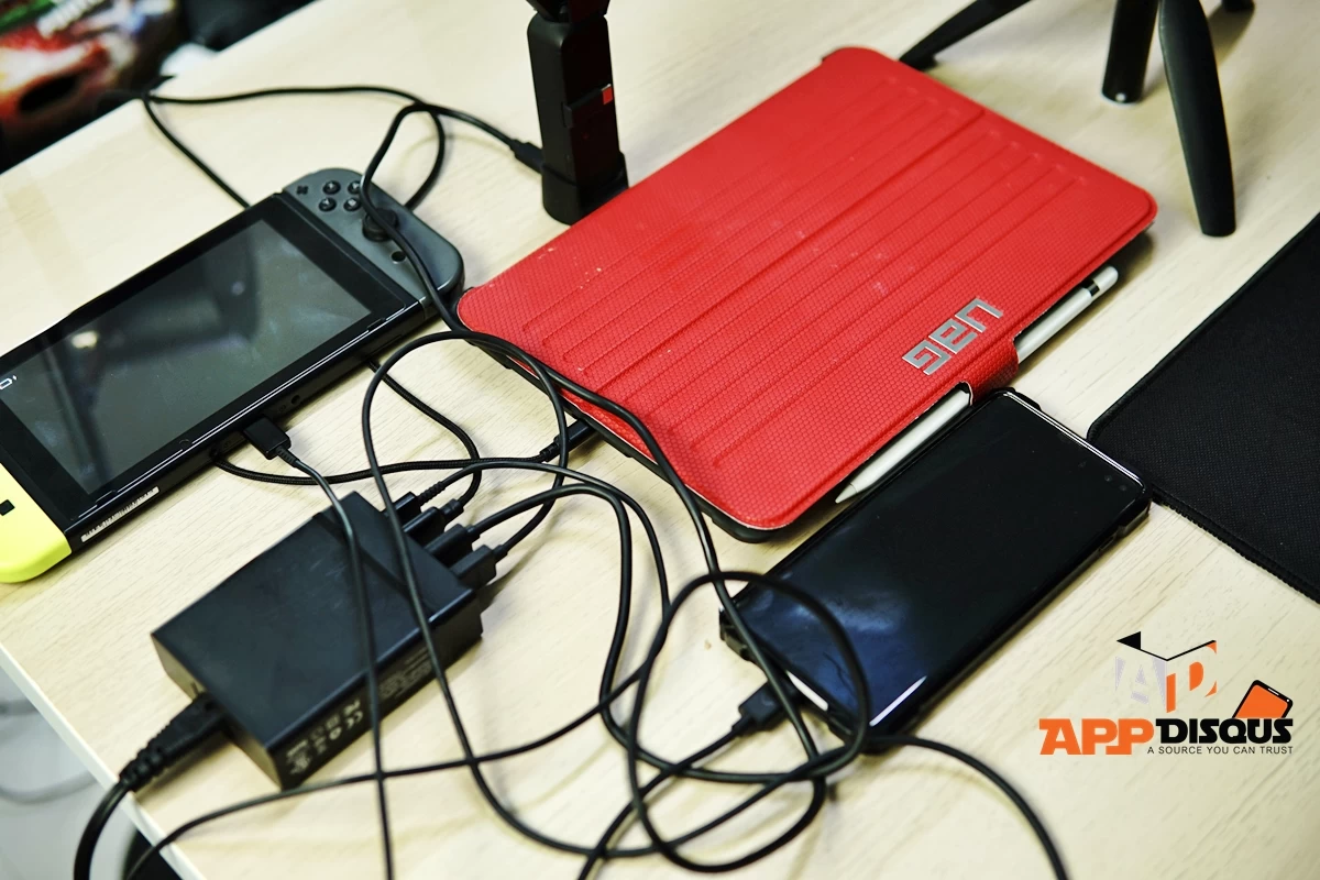 Choetech PD72 4 port charger station DSC02611 | CHOETECH | ของดีราคาดี CHOETECH อแดปเตอร์ชาร์จ 72W 4 พอร์ต USB C พร้อมพอร์ต PD ชาร์จได้แม้โน๊ตบุ๊ค